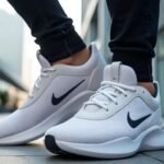 découvrez comment les nike go flyease allient style et praticité pour offrir un confort moderne exceptionnel. explorez les fonctionnalités innovantes de ces chaussures qui facilitent l'enfilage et le retrait, tout en garantissant un soutien optimal pour vos pieds.
